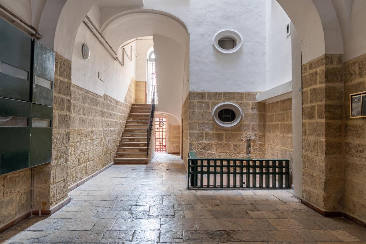 Quintino Apartment Бари Экстерьер фото