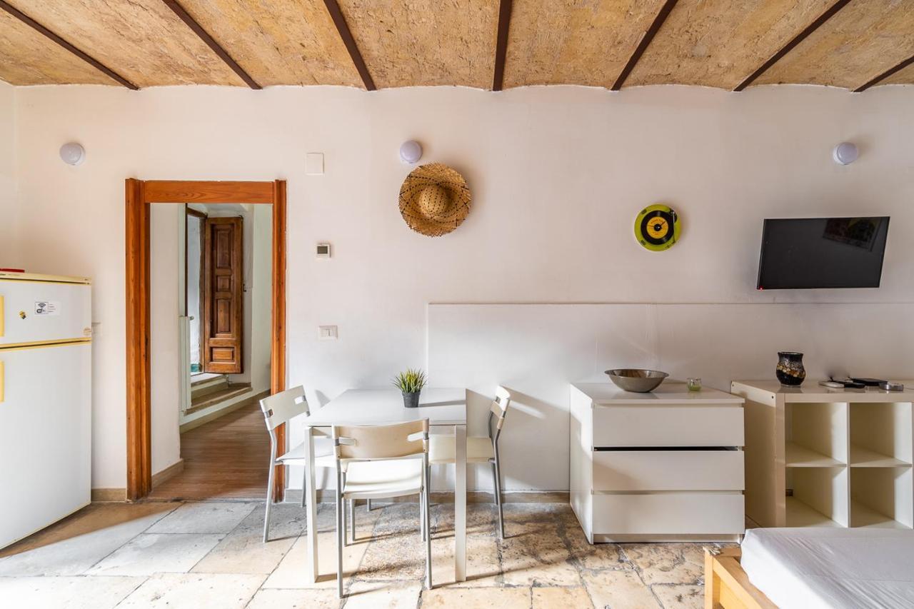 Quintino Apartment Бари Экстерьер фото